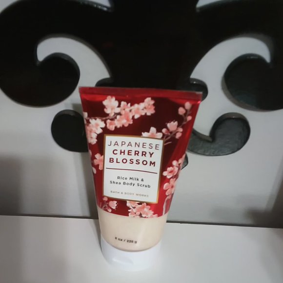 Bath and body works JAPANESE CHERRY BLOSSOM GIFT SET - Picture 8 of 11